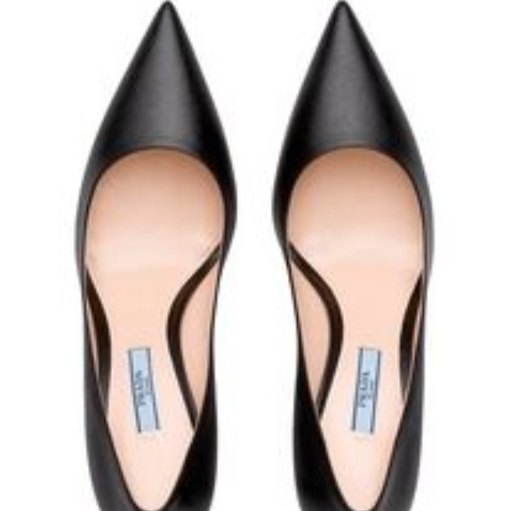 Prada Black Patent Saffiano Pump